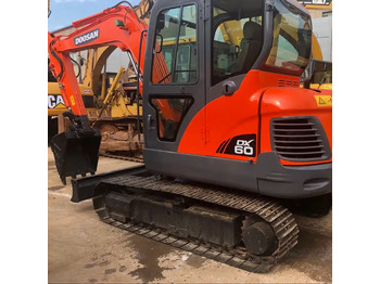 Crawler excavator Used 6t Mini Excavator Original Korea Doosan Used Excavators Doosan Dx60 With Nice Work Condition On Sale In Shanghai: picture 2