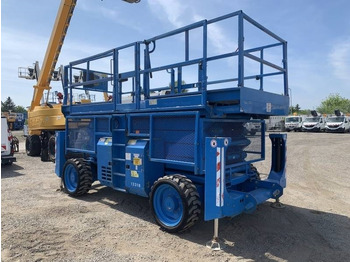 Scissor lift GENIE