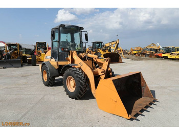Wheel loader Case 211 D: picture 4