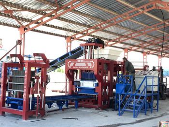 Block making machine