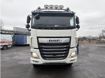 Tractor unit DAF XF 530