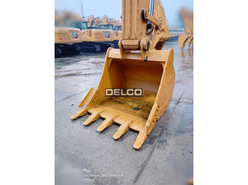 New Crawler excavator CATERPILLAR 330GC: picture 4