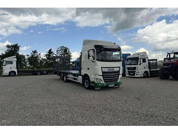 Autotransporter truck DAF XF 480