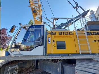 Crawler crane LIEBHERR
