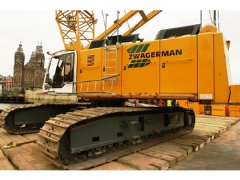 Crawler crane LIEBHERR HS 885 HD
