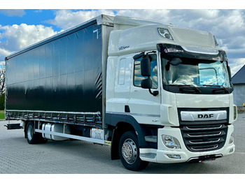 Curtainsider truck DAF CF 320