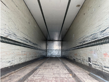 Closed box semi-trailer Kögel 2x lift axle, SAF disc: picture 5
