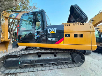 Crawler excavator CATERPILLAR 320D