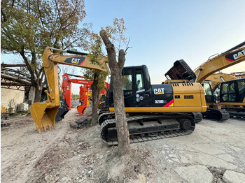Crawler excavator CAT 320 D   Engine C7.1: picture 4
