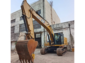 Crawler excavator CAT 330GC: picture 3