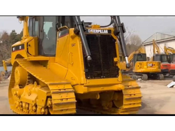 Bulldozer CAT D 8 T: picture 2