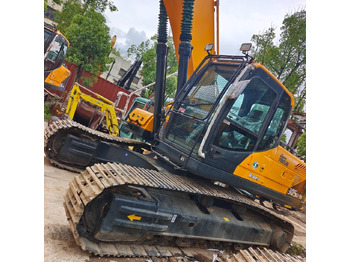 Crawler excavator HYUNDAI