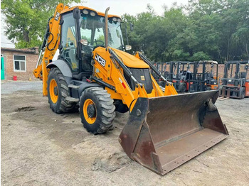 Wheel excavator JCB 3CX