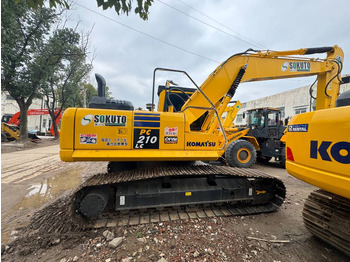 Crawler excavator Komatsu PC 210 LC-8: picture 2