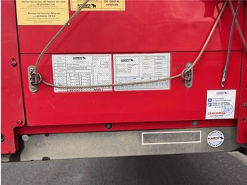 Curtainsider semi-trailer SCHMITZ SCB-S3T TETO ELEVAR: picture 4 Curtainsider semi-trailer SCHMITZ SCB-S3T TETO ELEVAR: picture 4