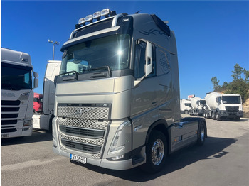 Tractor unit VOLVO FH 540
