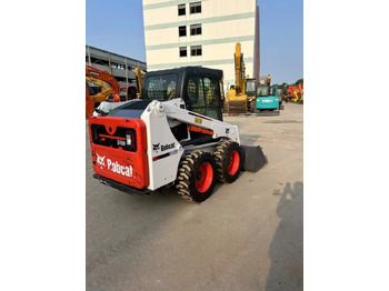 Skid steer loader Bobcat S450: picture 2 Skid steer loader Bobcat S450: picture 2