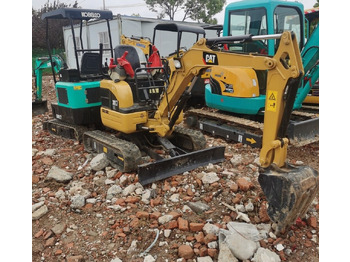 Mini excavator Caterpillar 301.7: picture 2
