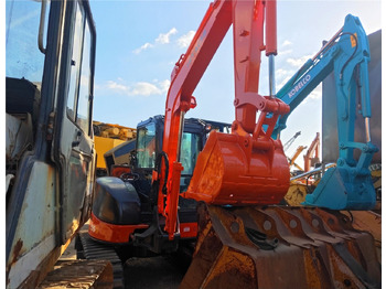 Mini excavator Hitachi ZX55: picture 4