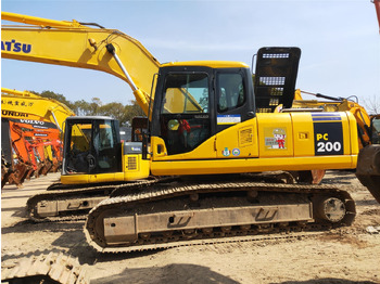 Crawler excavator KOMATSU PC200-7