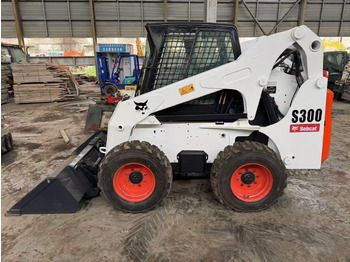 Skid steer loader BOBCAT S300