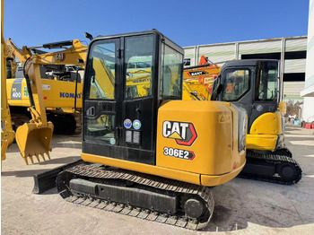 Mini excavator CATERPILLAR 306E2