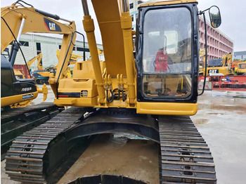 Crawler excavator CATERPILLAR 320BL: picture 3 Crawler excavator CATERPILLAR 320BL: picture 3