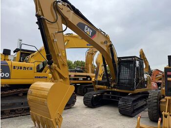 Crawler excavator CATERPILLAR 320D