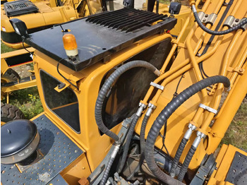 Crawler excavator HYUNDAI R385LC-9T: picture 5