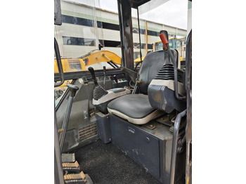 Mini excavator KOMATSU PC55MR-2: picture 3