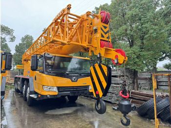Mobile crane XCMG QY70K