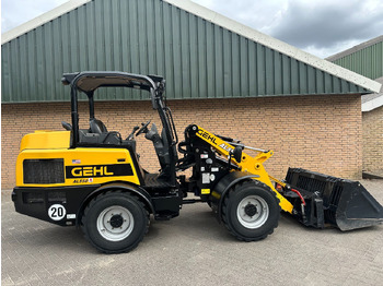 Wheel loader Gehl AL550: picture 3