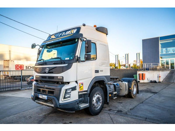 Tractor unit VOLVO FMX 460