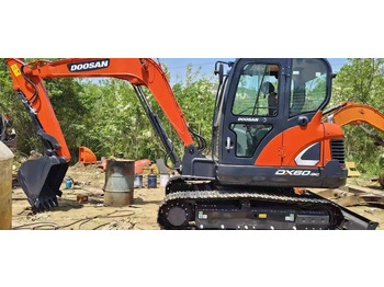 Crawler excavator DOOSAN DX60