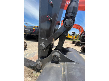 Crawler excavator Volvo EC 140: picture 2