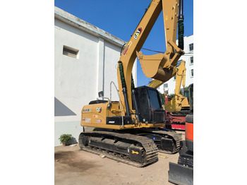 Crawler excavator CATERPILLAR 321D2gc: picture 4