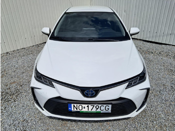 Sedan TOYOTA COROLLA SEDAN: picture 3