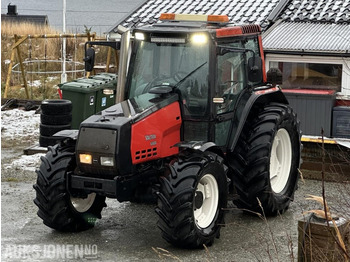 Farm tractor VALTRA 6400