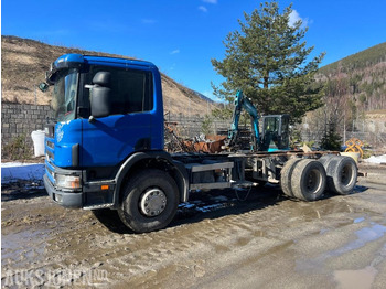 Cab chassis truck SCANIA