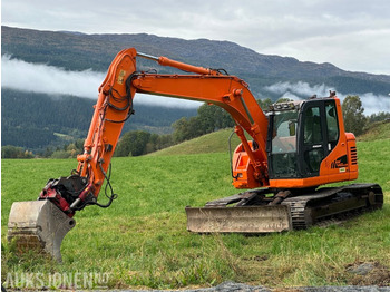 Excavator DOOSAN DX140