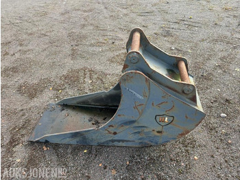 Construction equipment