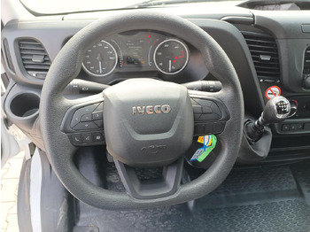 Interior photo 1: Leasing of IVECO Daily 35C16H IVECO Daily 35C16H