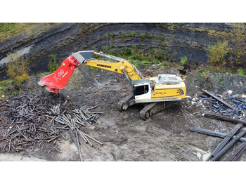 Crawler excavator LIEBHERR