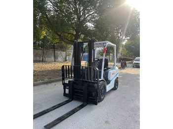Diesel forklift TCM FD30 FD50 FD100 FD80 3ton 5ton: picture 3 Diesel forklift TCM FD30 FD50 FD100 FD80 3ton 5ton: picture 3