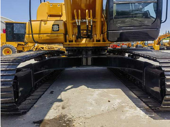 Crawler excavator Factory Direct Sale Used Japan Caterpillar Cat 320d used machine excavator with high quality on hot sale: picture 2