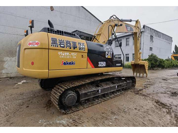 Crawler excavator Used Caterpillar 325D crawler hydraulic excavator in good condition with strong power FOR SALE: picture 2