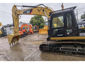 Crawler excavator Used Caterpillar 325D crawler hydraulic excavator in good condition with strong power FOR SALE: picture 5