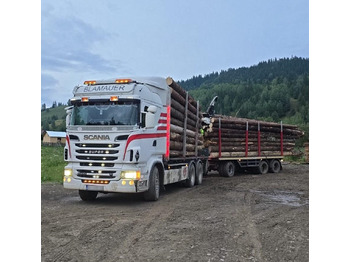 Timber truck SCANIA R 560