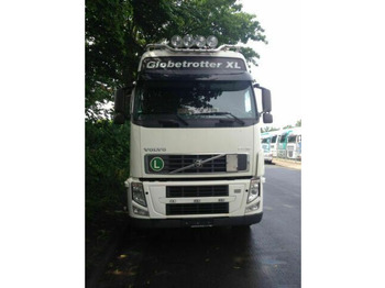 Tractor unit Volvo FH 440 G.Haus-Hochdach Euro:4 German Truck: picture 2