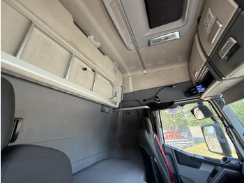 Tractor unit 2016 Renault T460 Tractor Unit: picture 5
